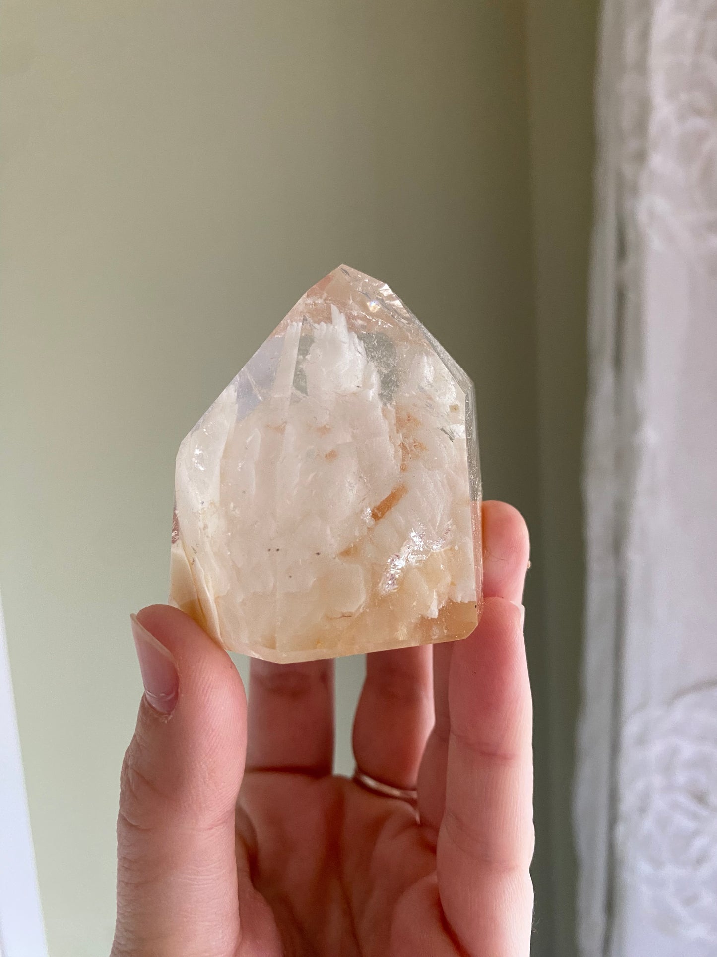 White Amphibole in Quartz