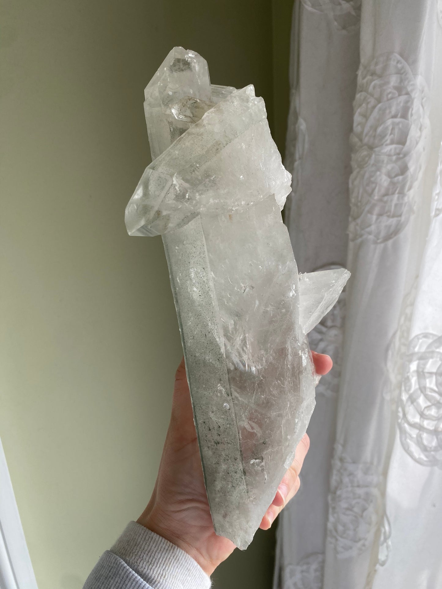 Huge Chlorite in Quartz Point